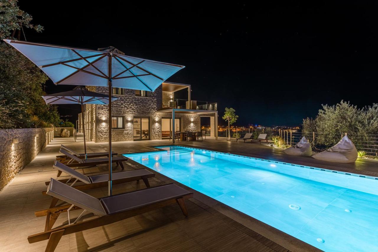 Manitennisvillas Stoúpa Extérieur photo